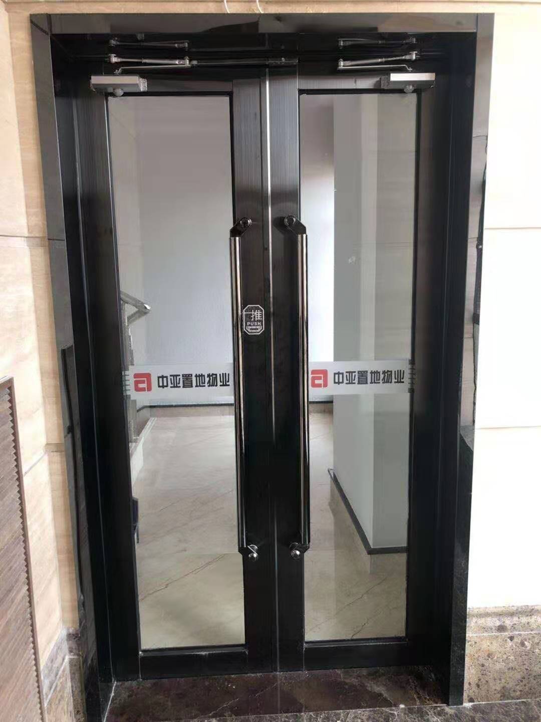 不锈钢玻璃防火门