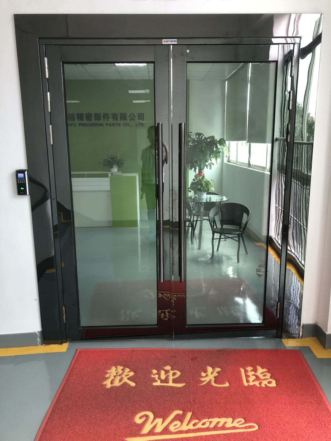 不锈钢玻璃防火门