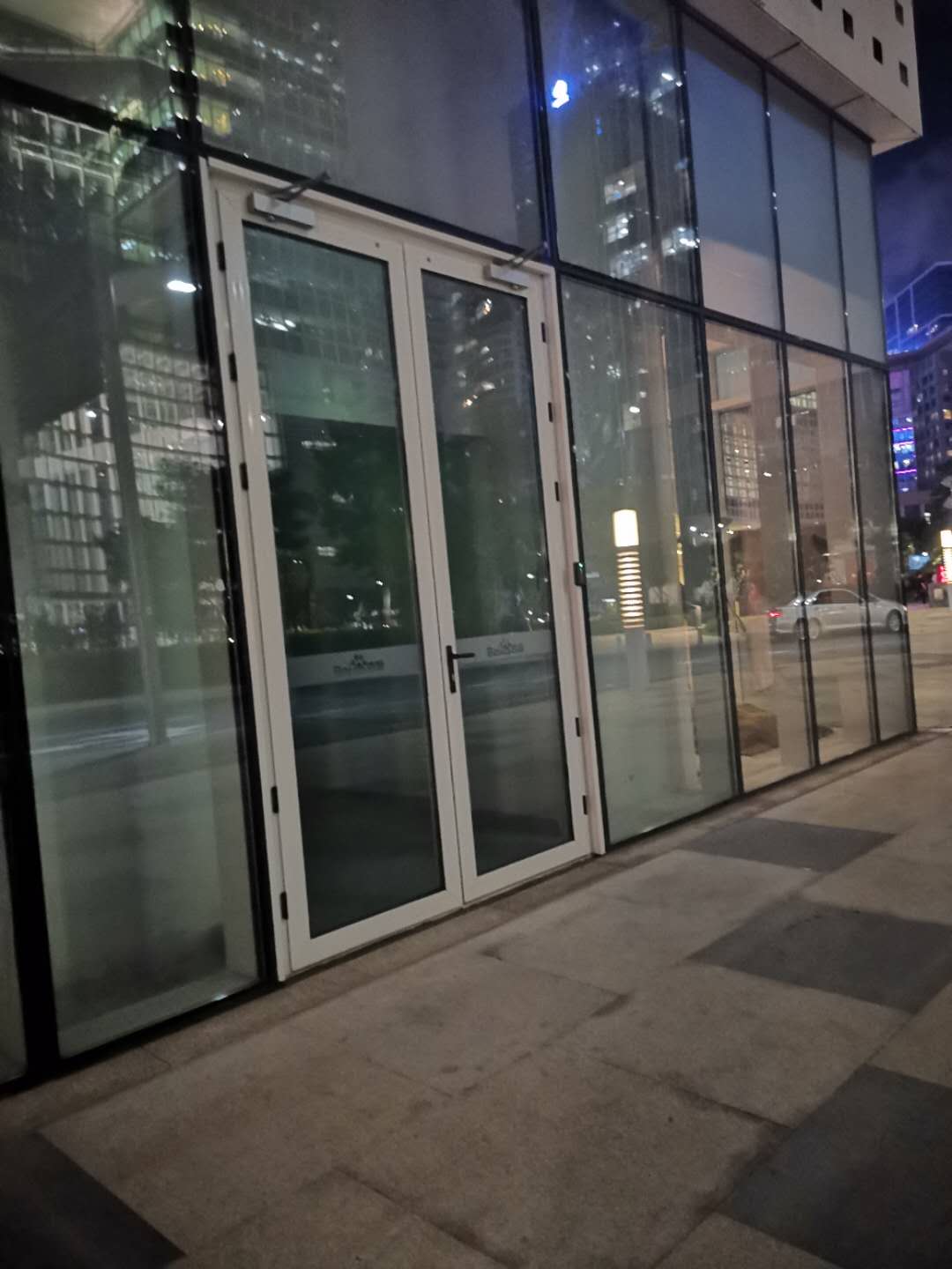 不锈钢玻璃防火门