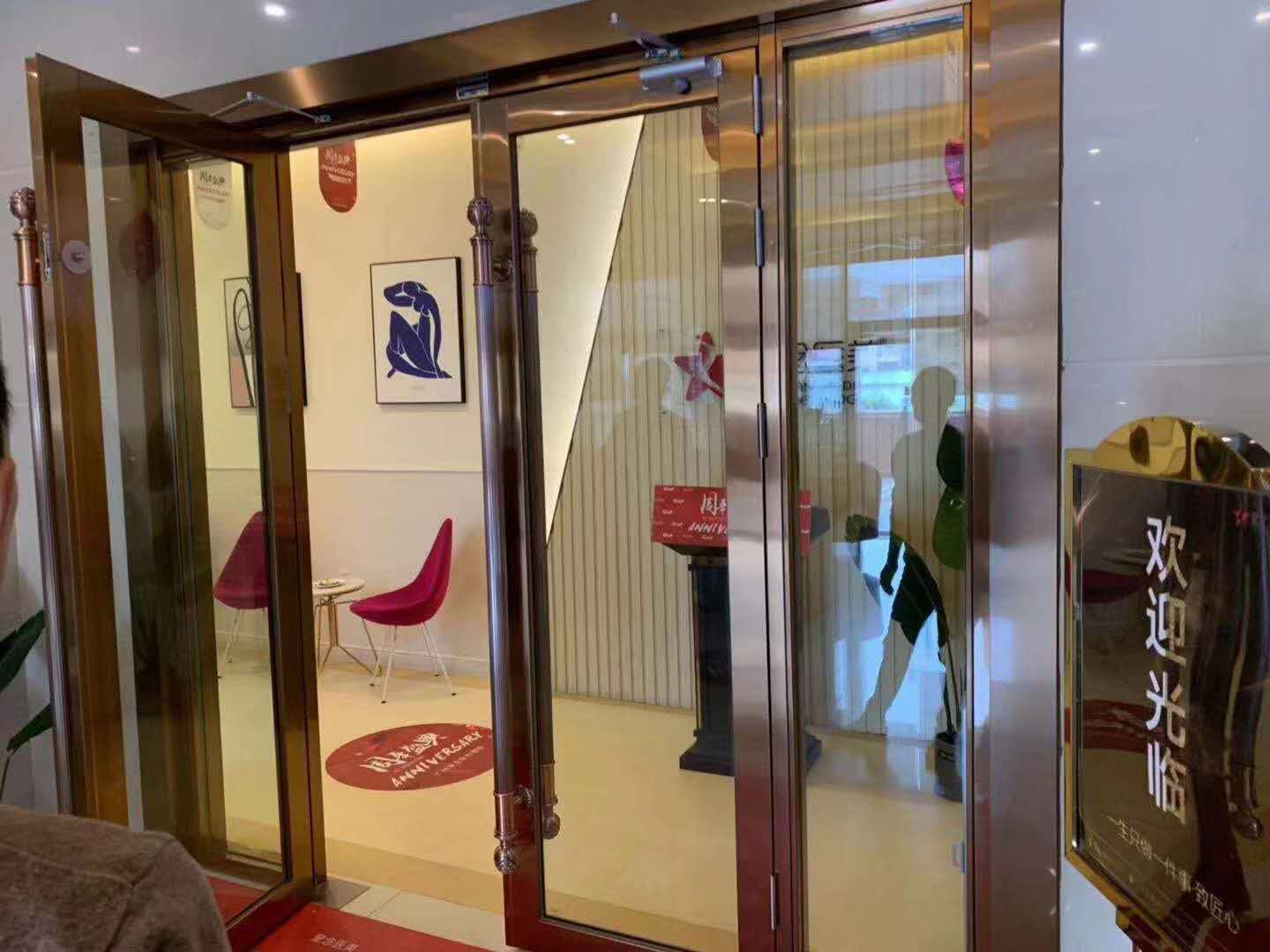 不锈钢玻璃防火门